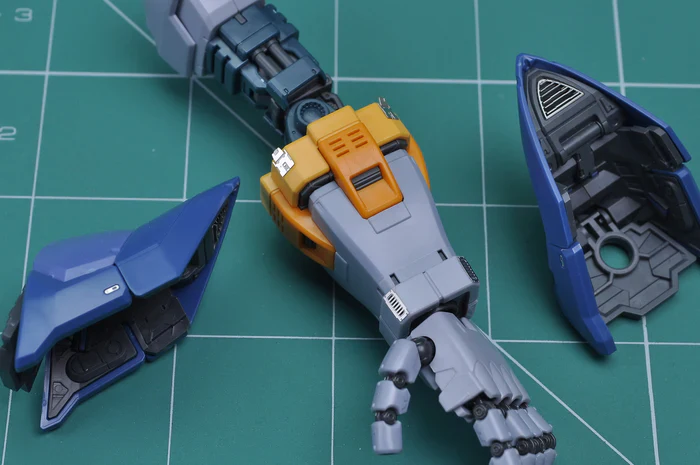 S25 Photo Etch RG MSN-02 ZEONG w/ Decals - Image 11