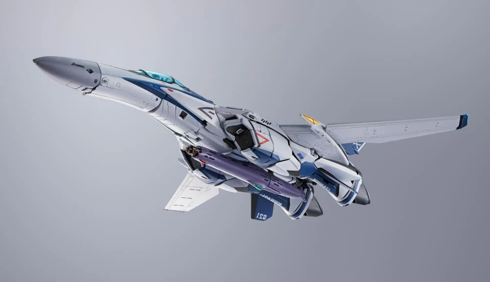 VF-25 Messiah Valkyrie Worldwide Anniversary Ver. Chogokin - Image 16